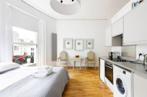 Light and spacious Brunswick by the Sea